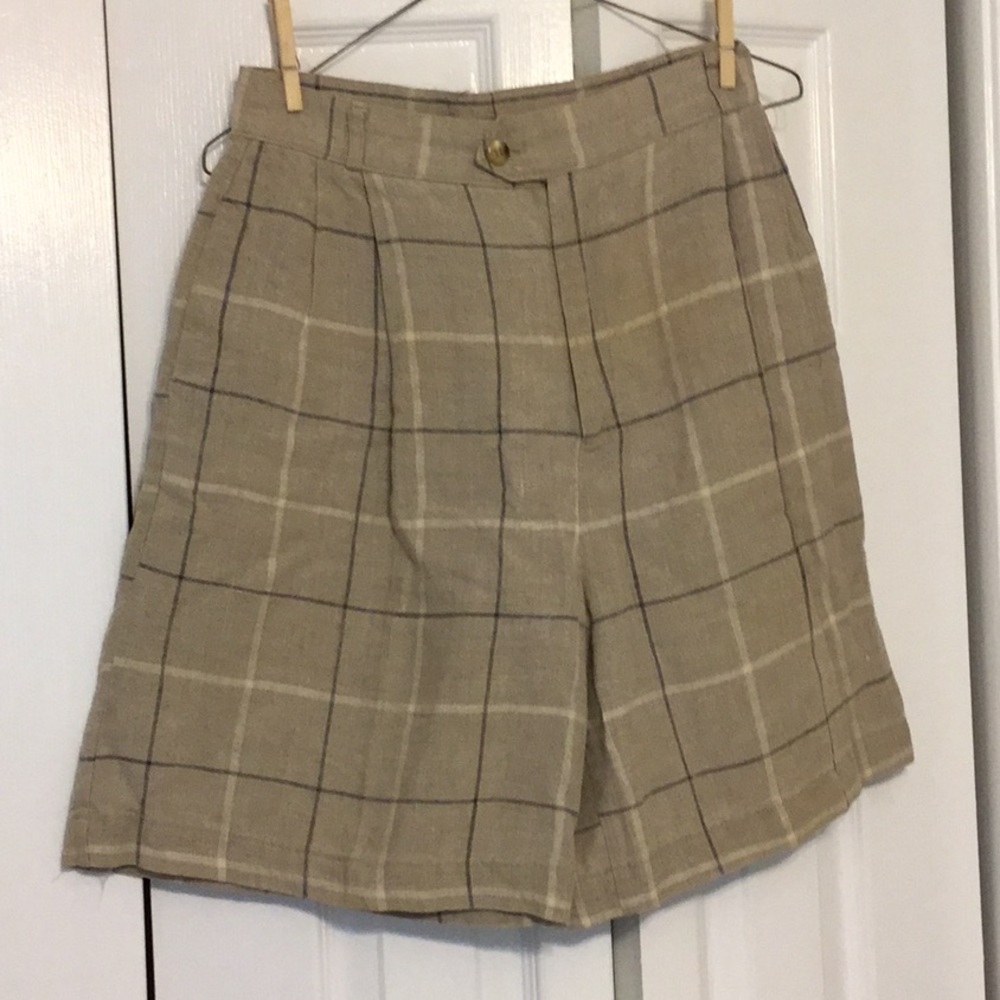 Knee length shorts